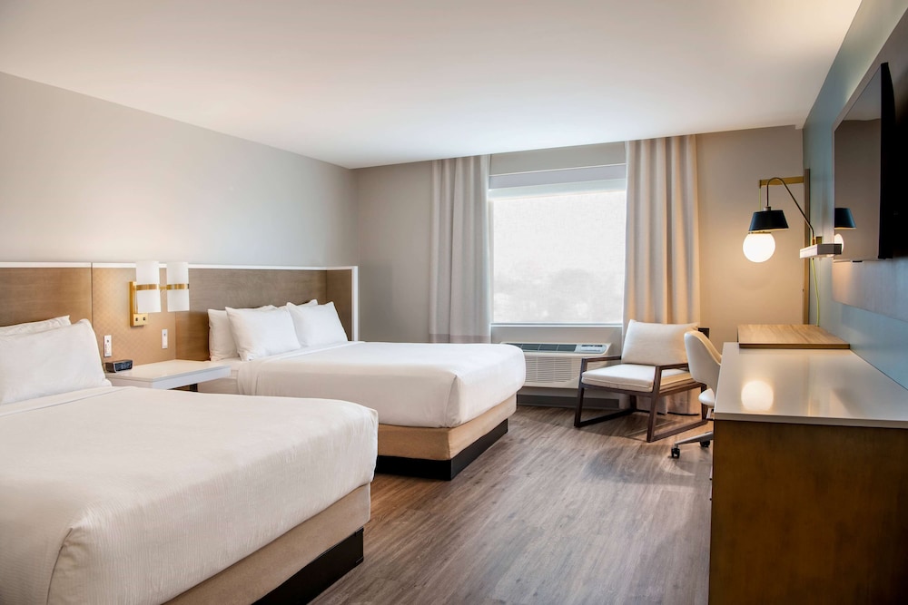 Wyndham Garden Winnipeg Airport 15/34