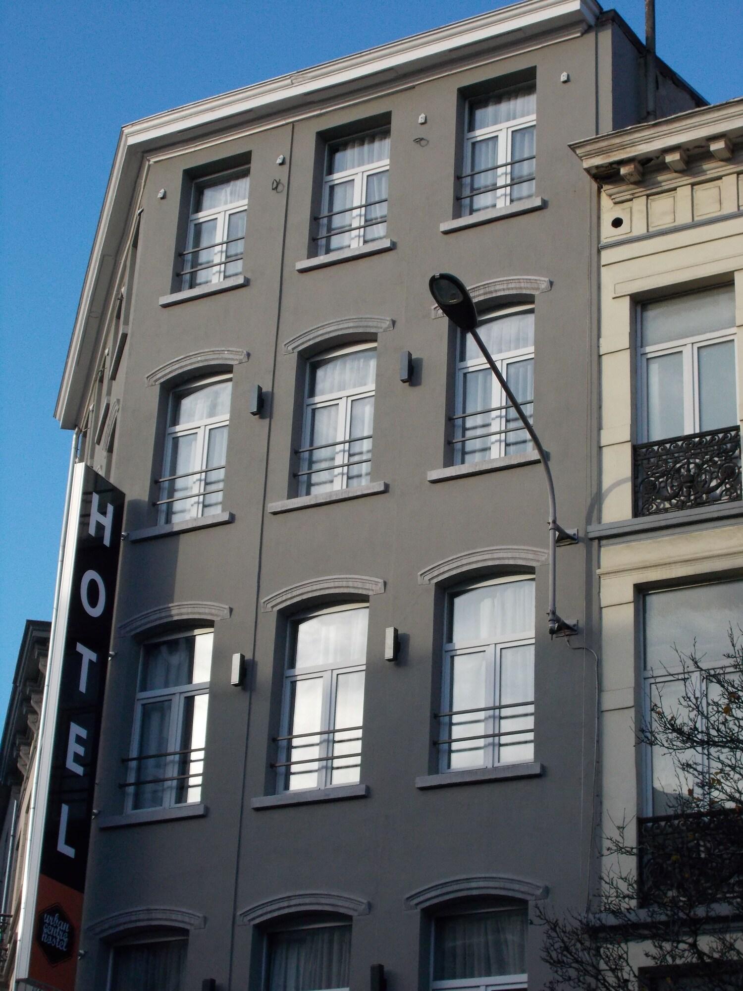 Urban City Centre Hostel 2/15