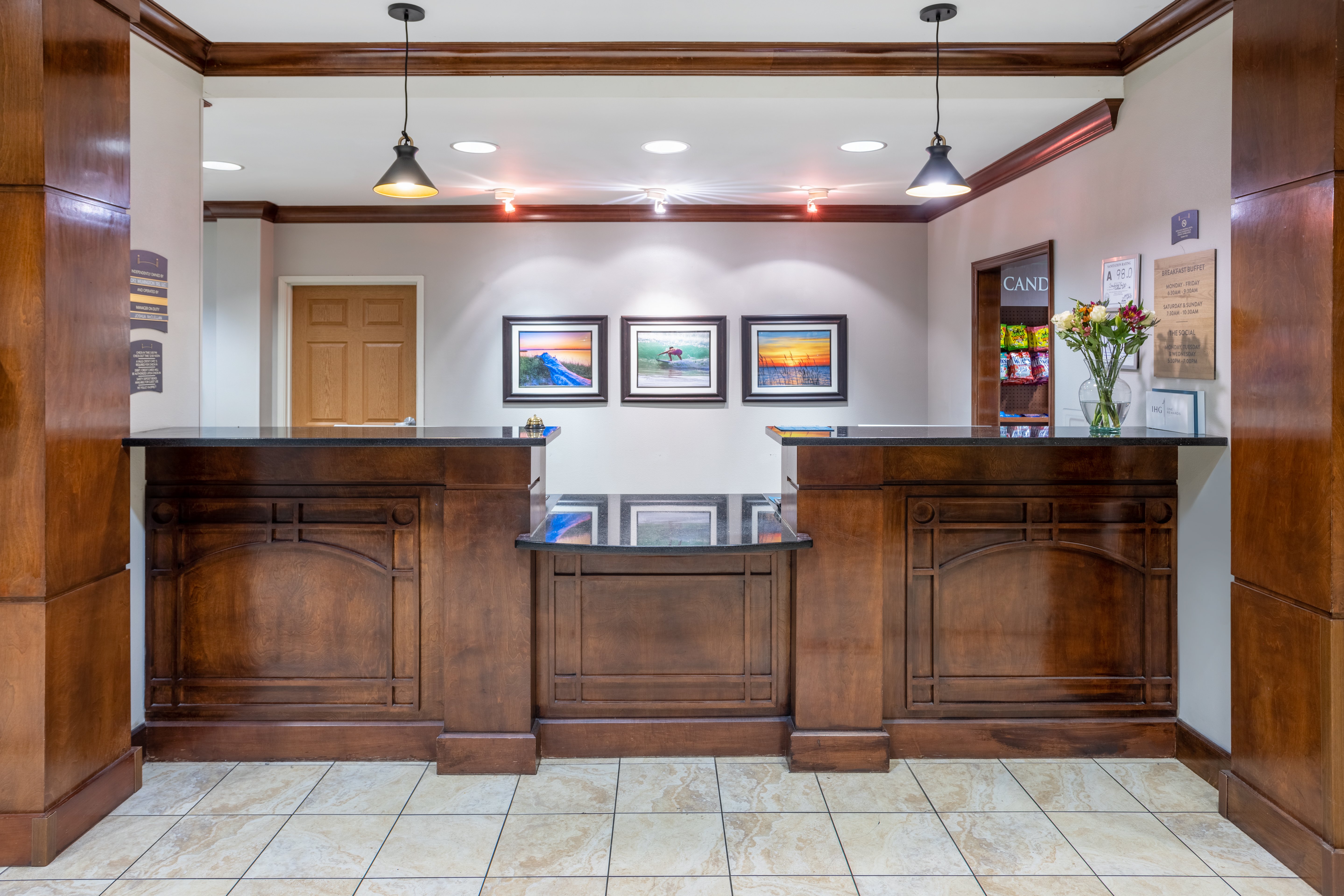 Staybridge Suites Wilmington East 6/48