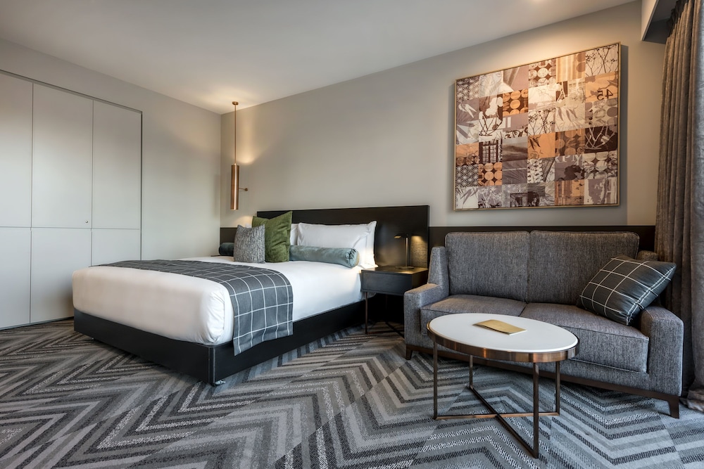 Rydges Perth Kings Square 22/63