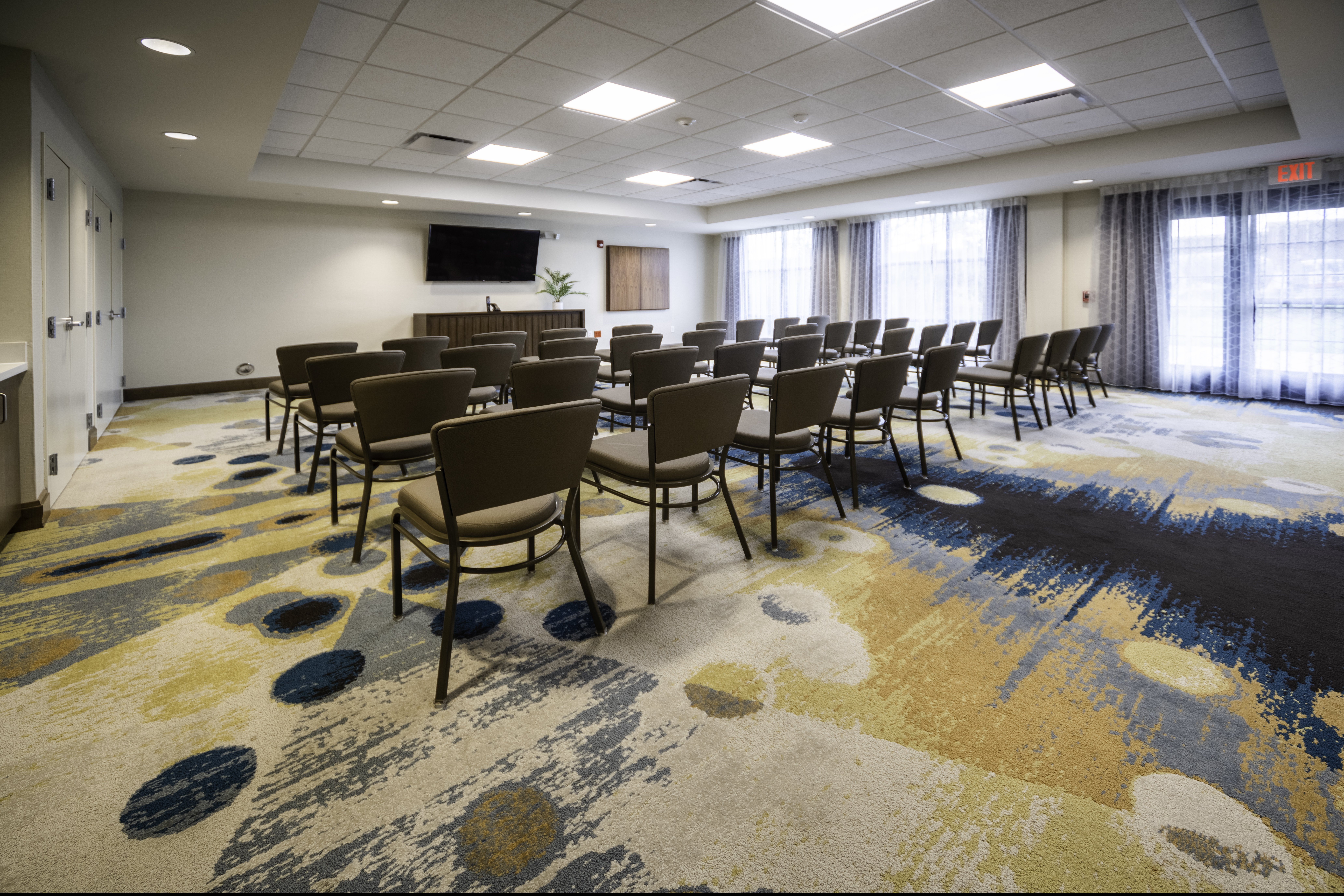 Staybridge Suites Summerville 36/48