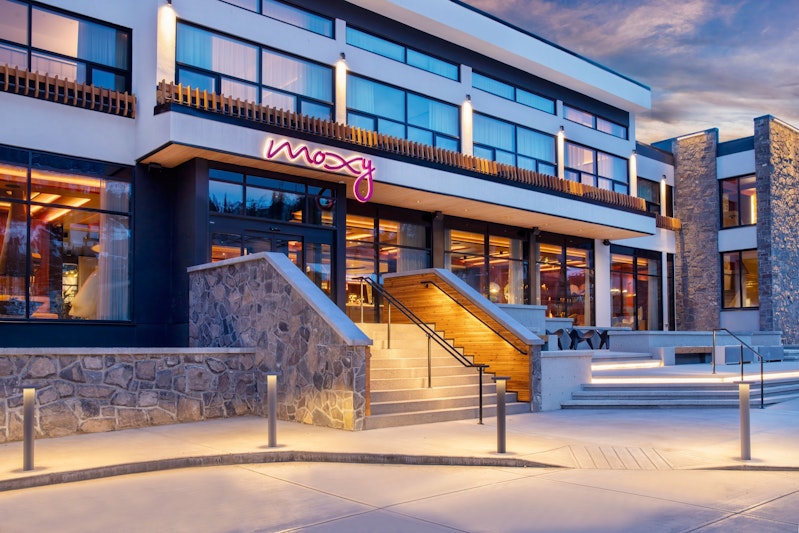 Moxy Banff 16/17