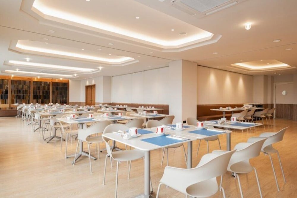 Hotel Silken Rio Santander 66/74