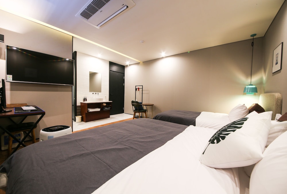 Brown Dot Hotel Yangjeong 23/45
