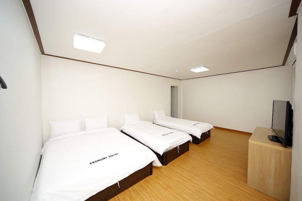Ekonomy Hotel Mokpo 11/37