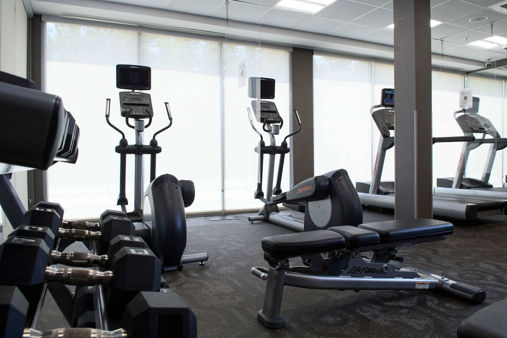 Fairfield Inn And Suites By Marriott Richmond Ashland 25/50