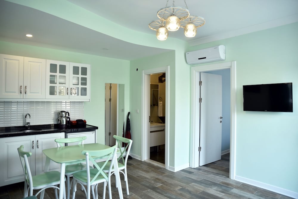 Zeytin Arasi Apart Otel 30/50