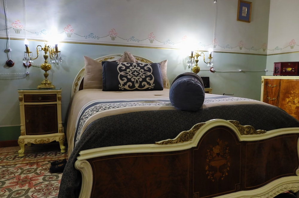 SMALL LUXURY HOTEL AZCAMI 41/50