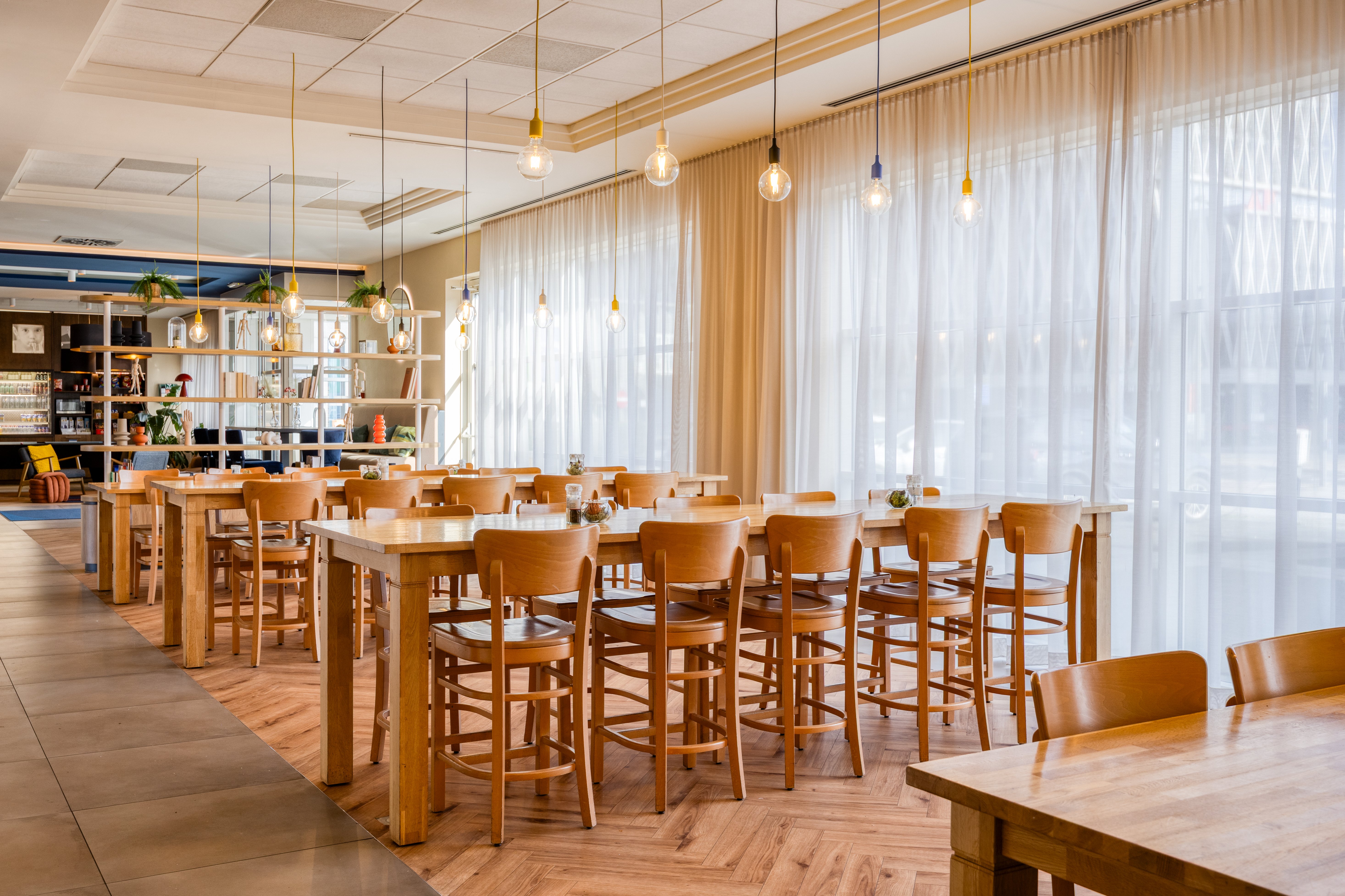 Holiday Inn Express Antwerp City North 55/76