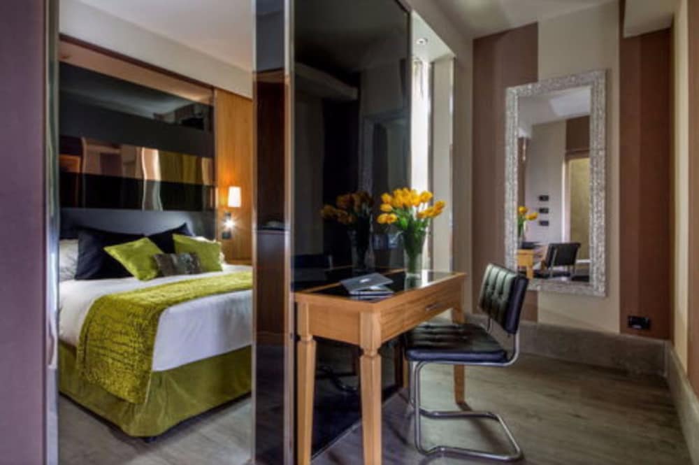 Ariston Hotel 49/55