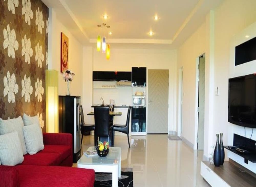 SIVANA PLACE 63/79
