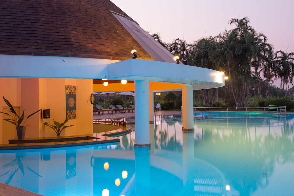 The Imperial Hotel And Convention Centre Phitsanulok 41/67