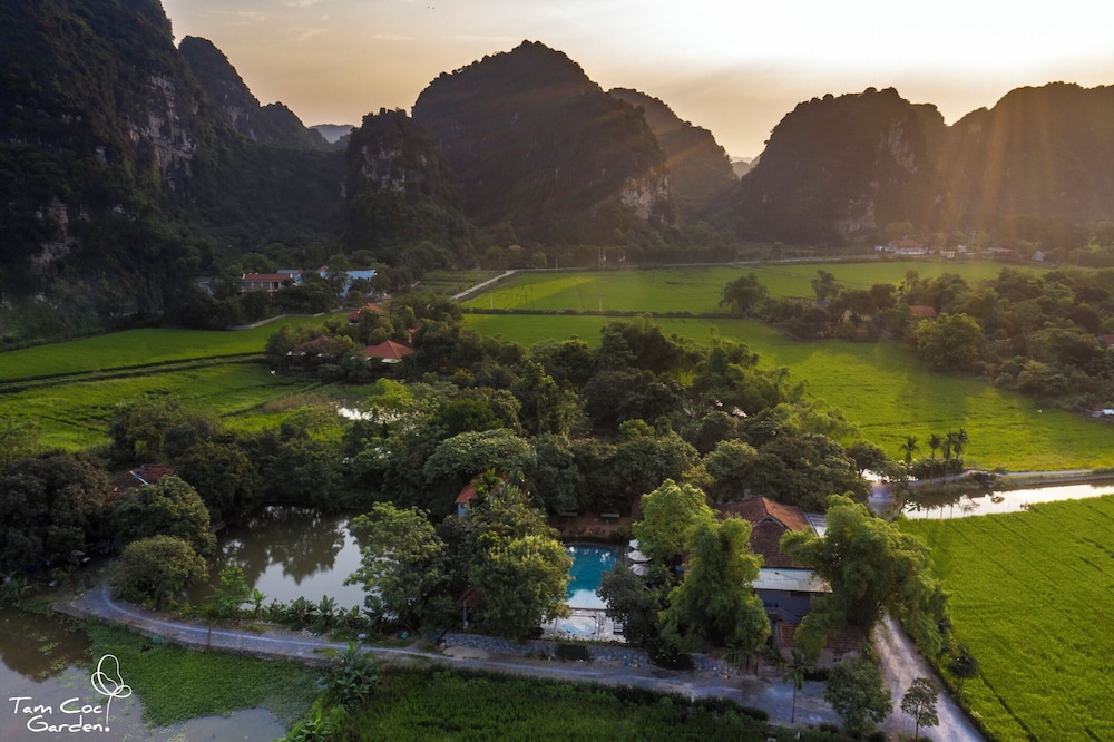 Tam Coc Garden 44/48