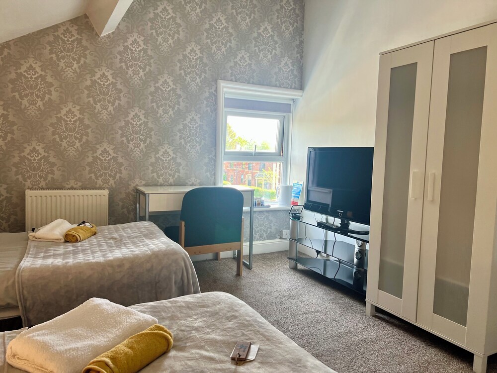 St Andrews House Hotel 13/50