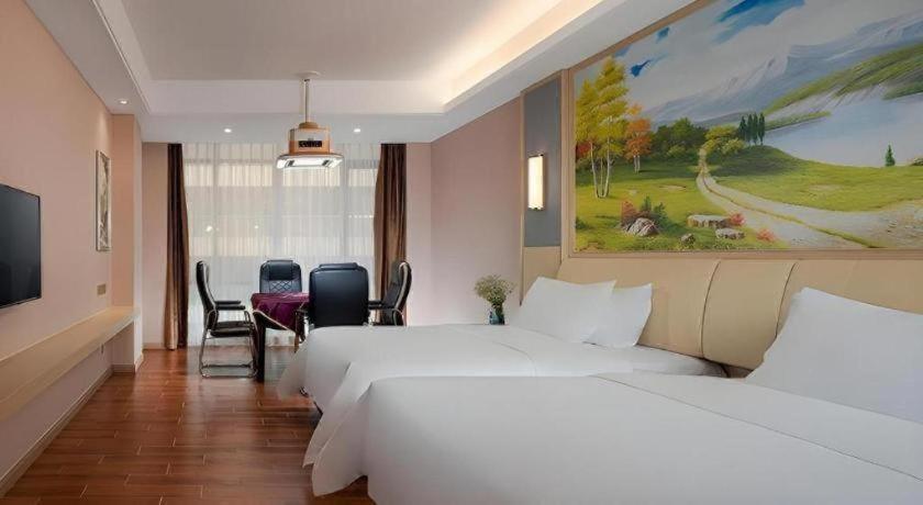 Venus International Hotel 23/58