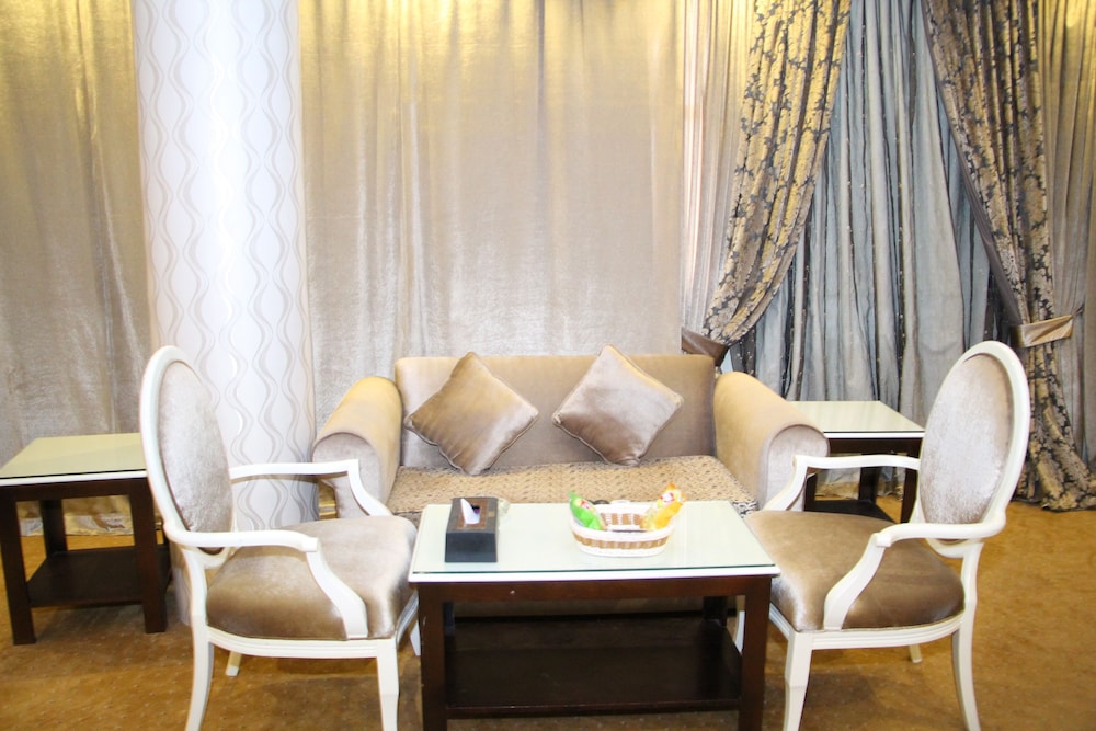 Al Muhaidb Residence Al Dowally 25/30