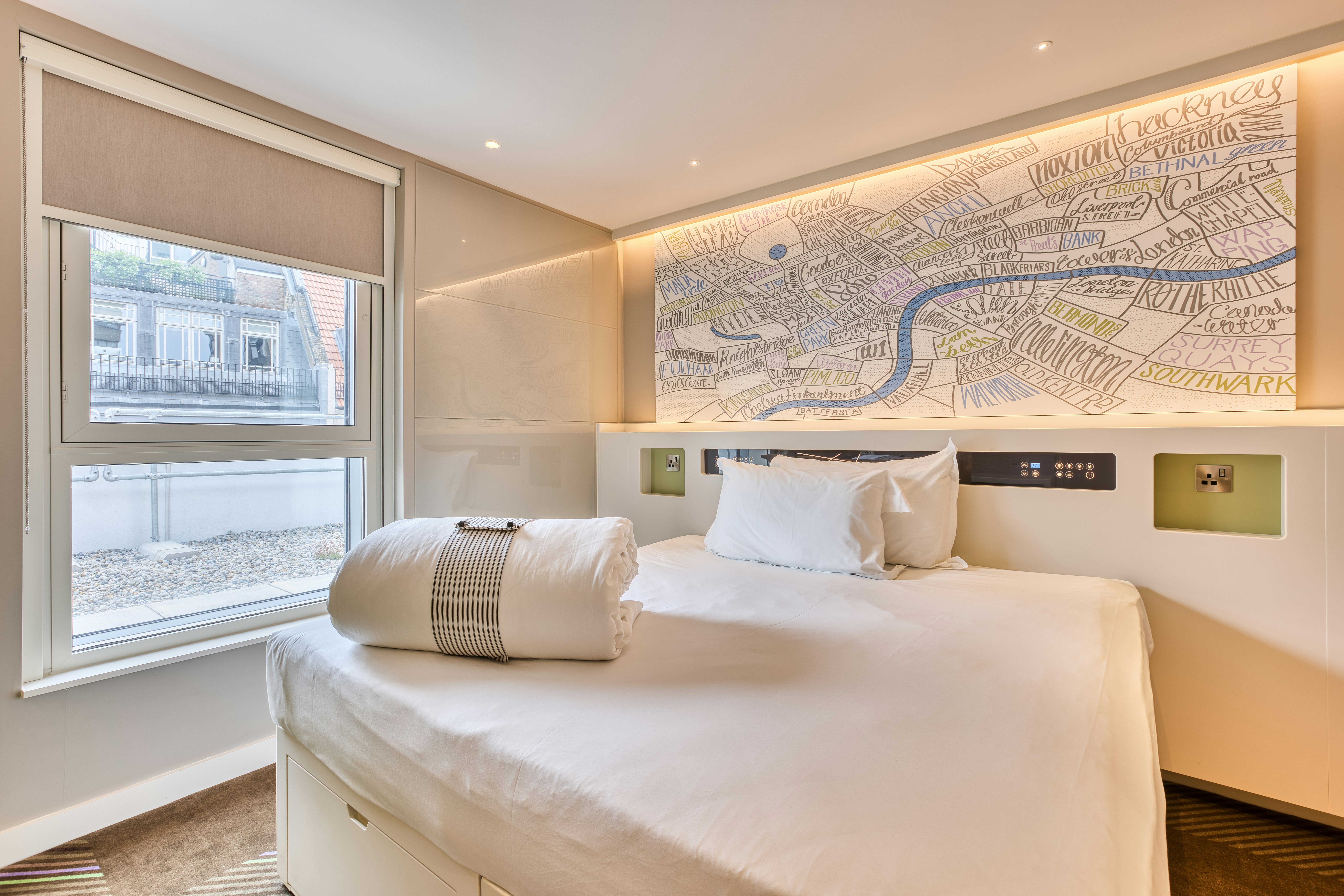 Hub by Premier Inn London Soho hotel 9/24