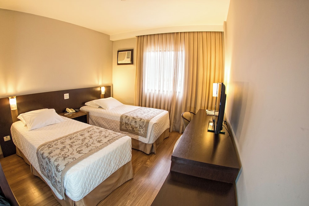 Hotel Campo Largo 22/53