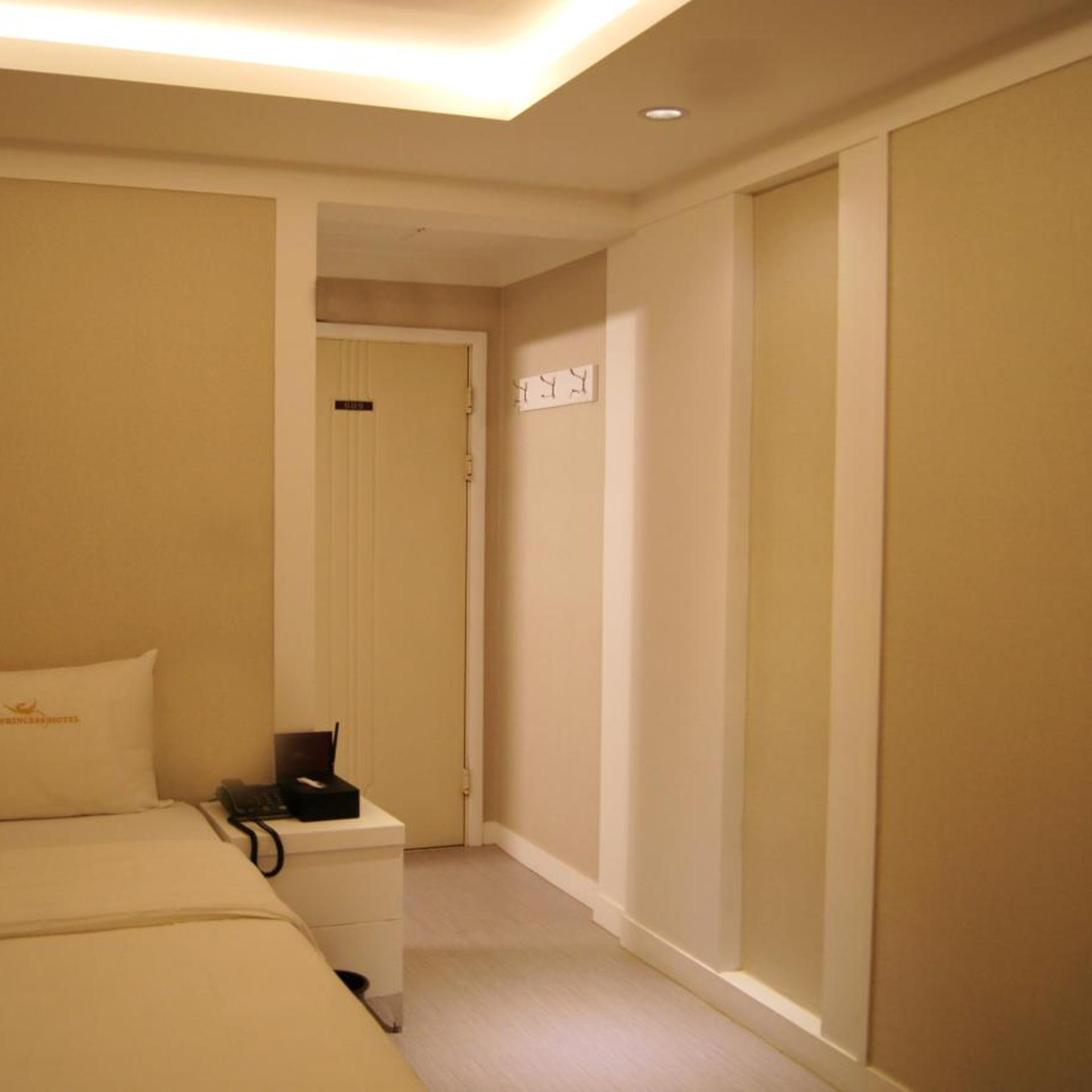 Princess Hotel 22/22