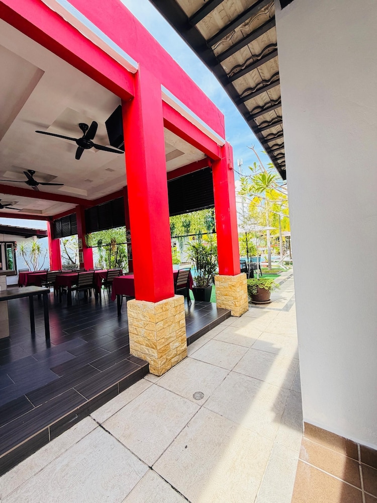 Villa Abadi Resort 5/55