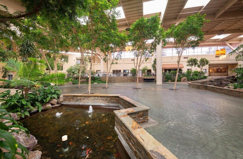 Concord Plaza Hotel 54/58