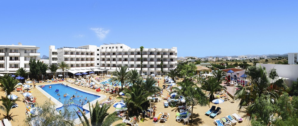 Coral Star Hotel 37/45