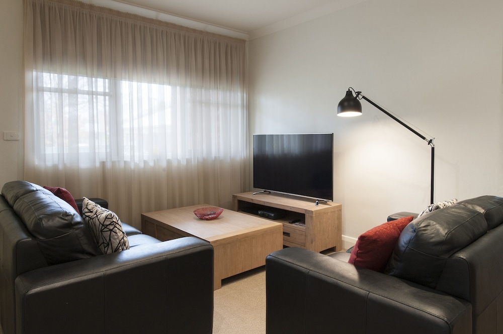 Rsl Club Motel 32/42