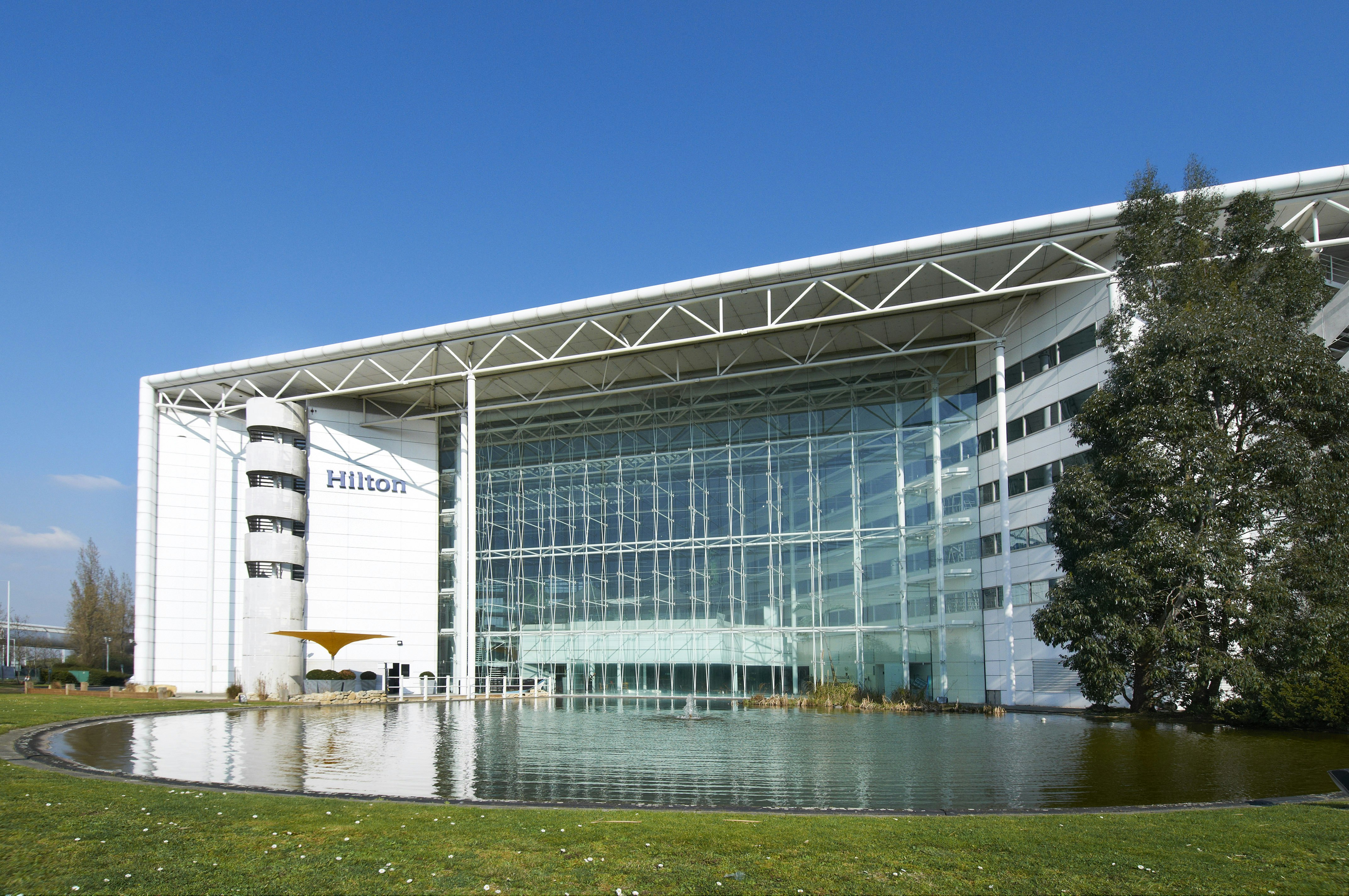 Hilton London Heathrow Airport 9/81
