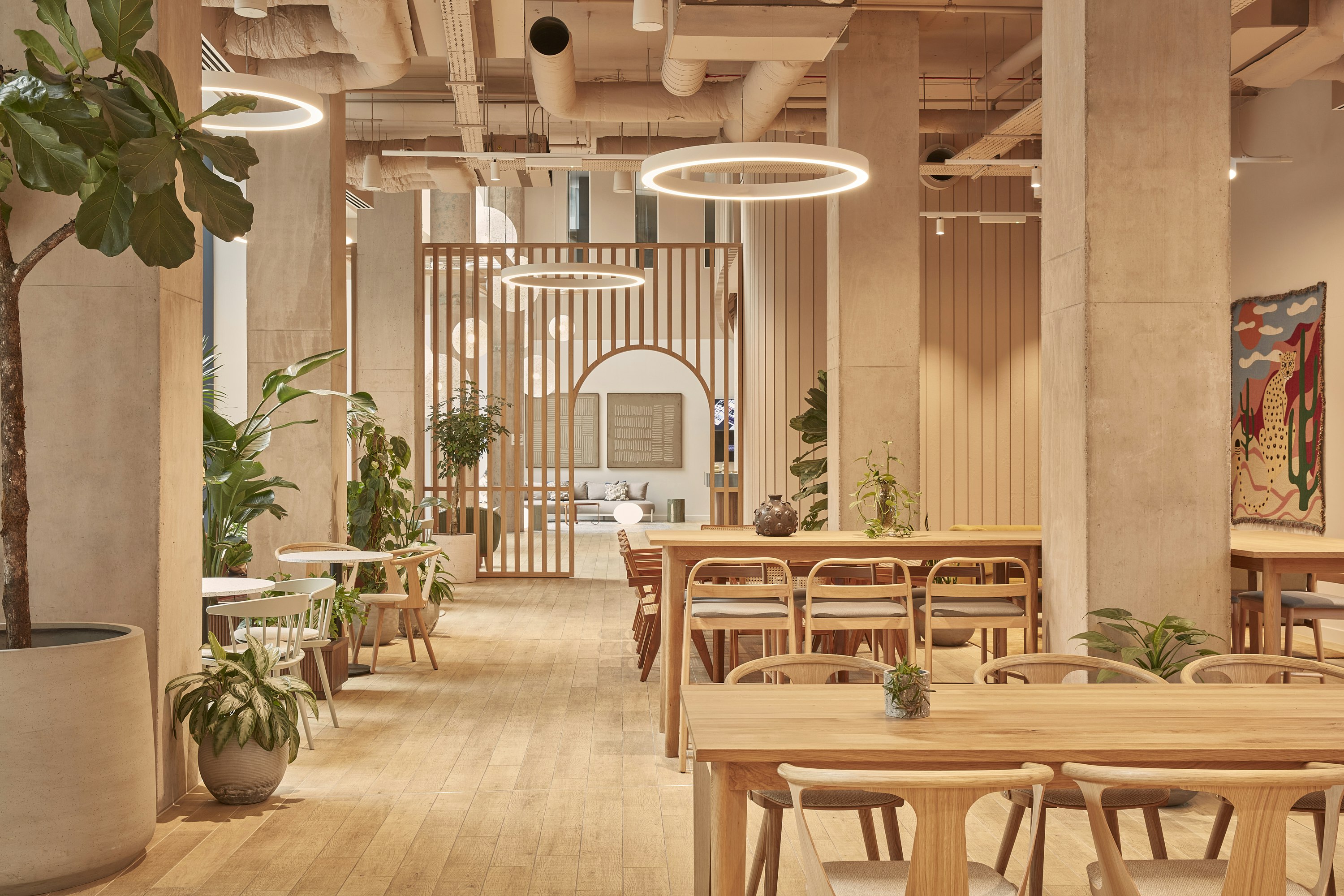 ARK Canary Wharf 29/31