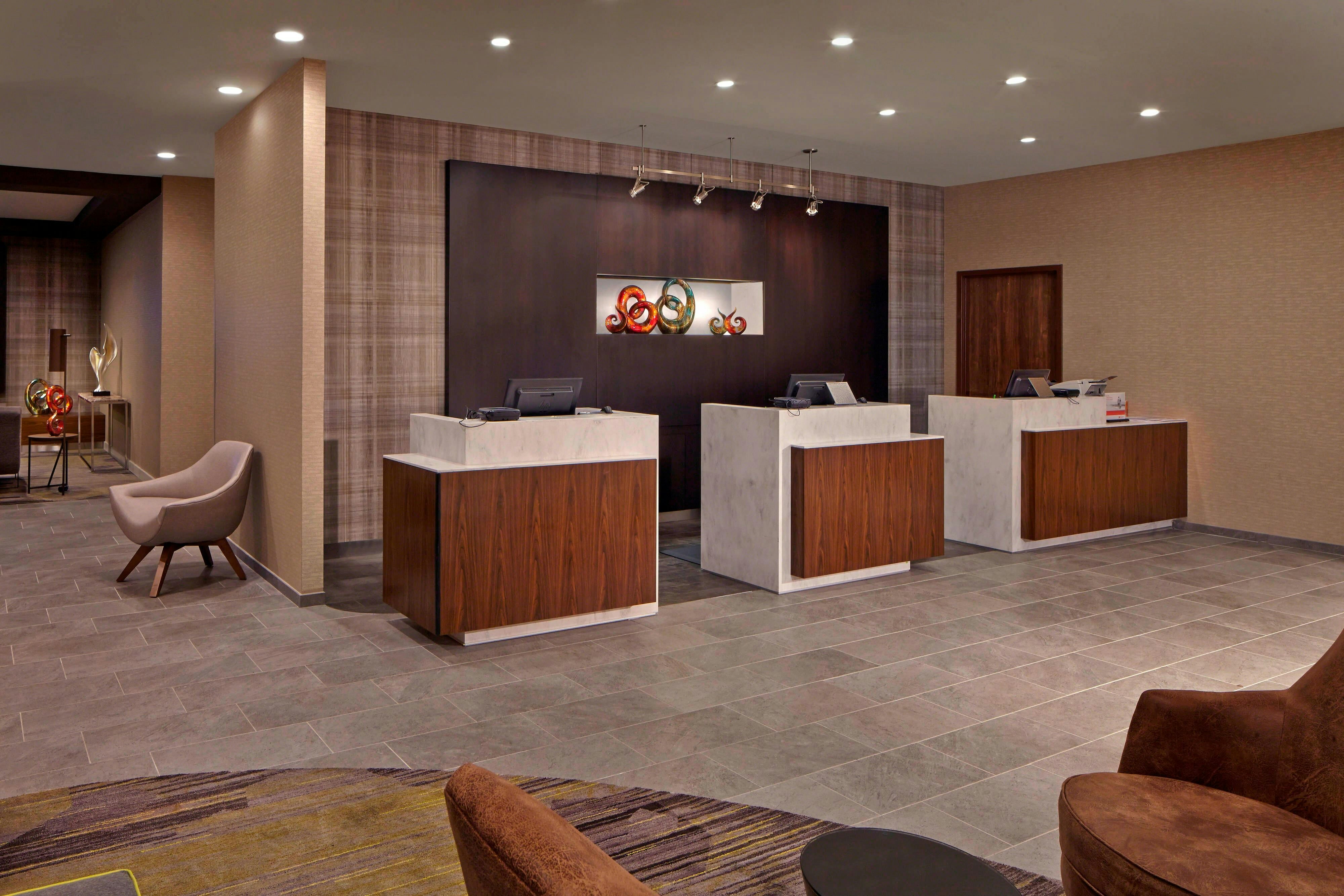 Courtyard Marriott Philadelphia City Avenue Ex Crowne Plaza Philadelphia West Main Line 1/13