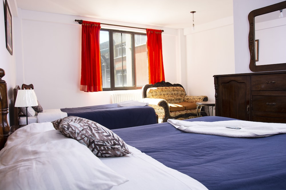 Inca's Room Hotel 10/50