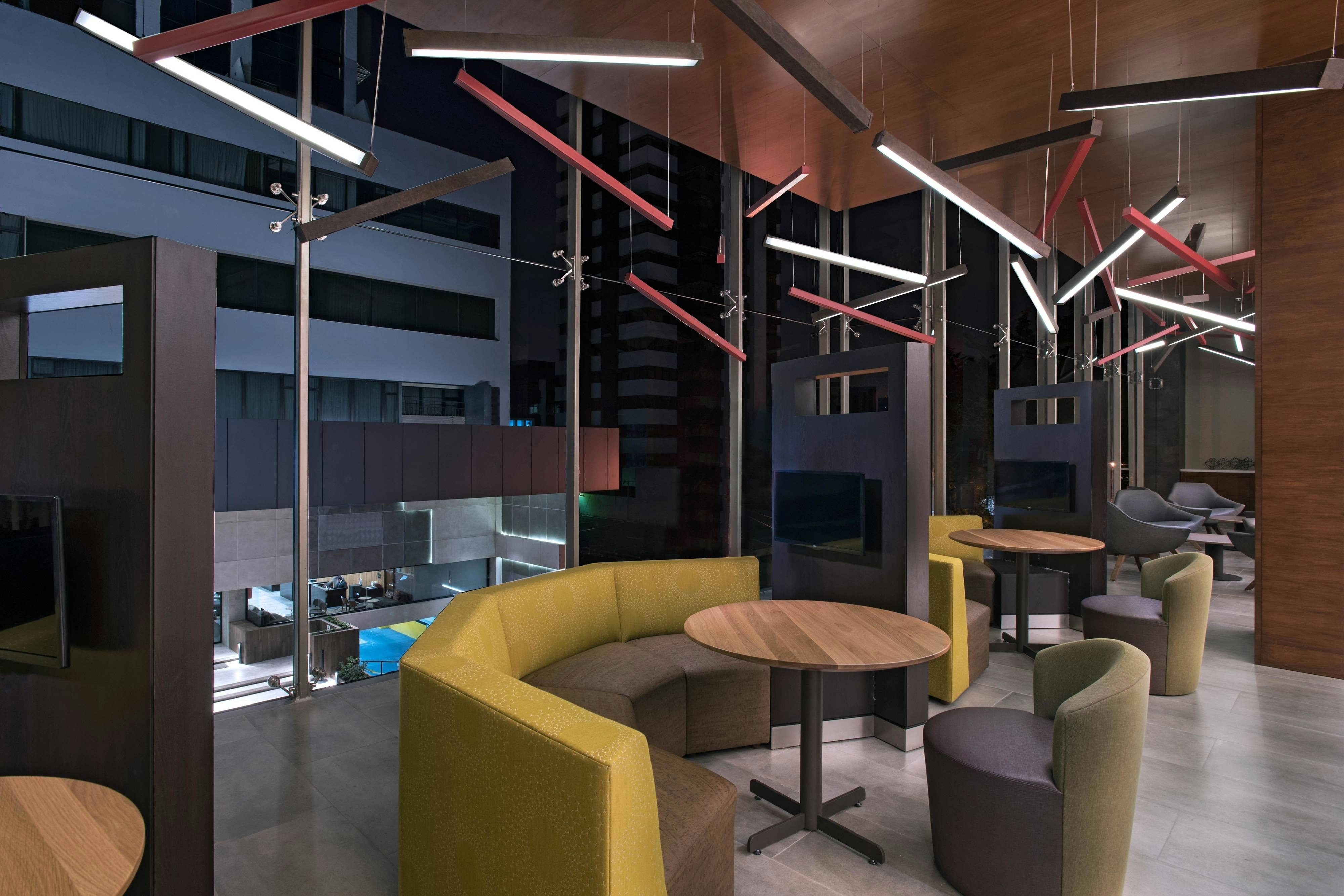 Courtyard By Marriott Guatemala City 24/47