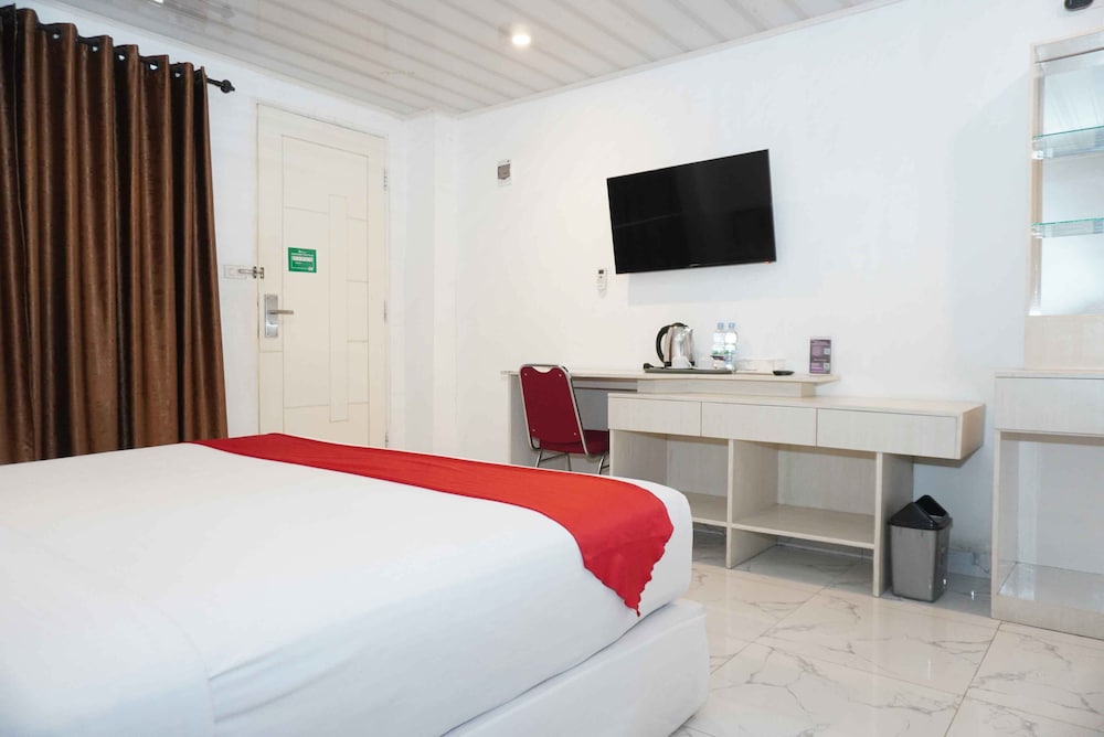 Grand Tamaro Hotel Parapat 16/49