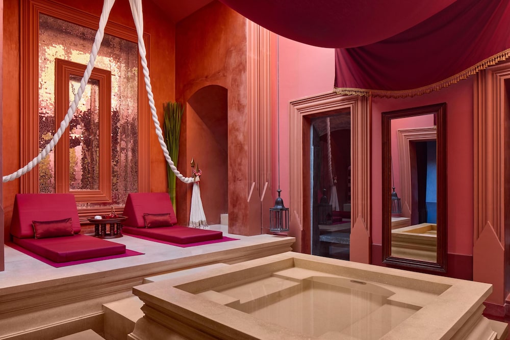 THE BARAI HUA HIN - The Unbound Collection by Hyatt 20/50