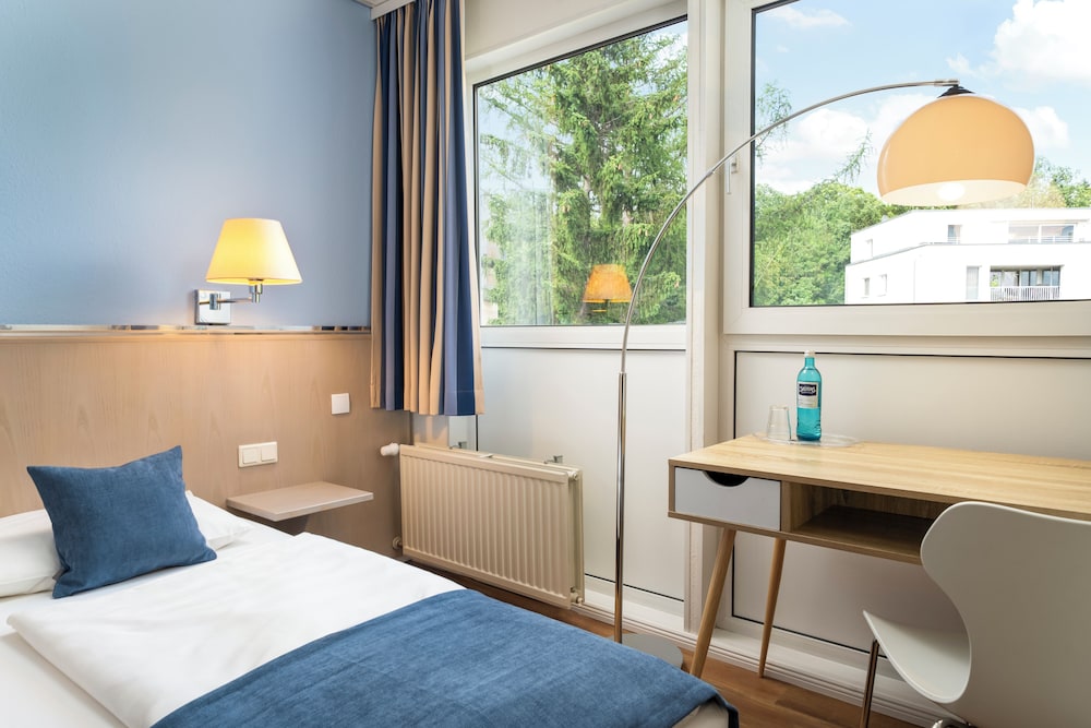 STANDARD, SINGLE, SINGLE BED