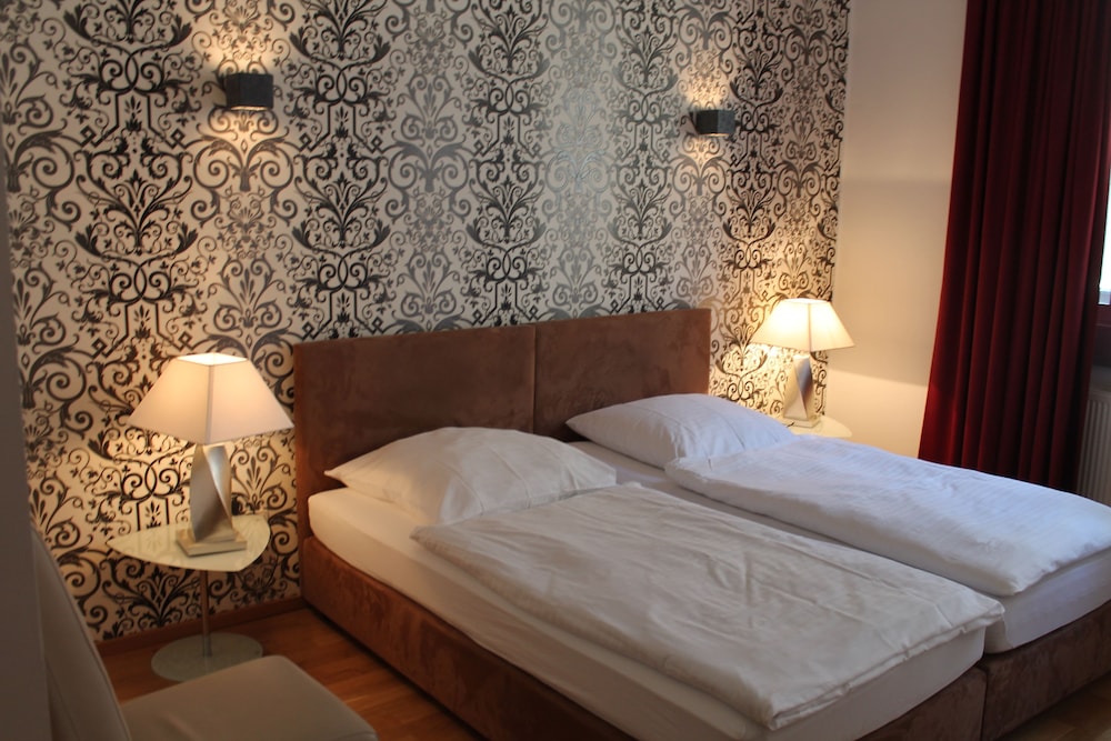Hotel Stern 50/50