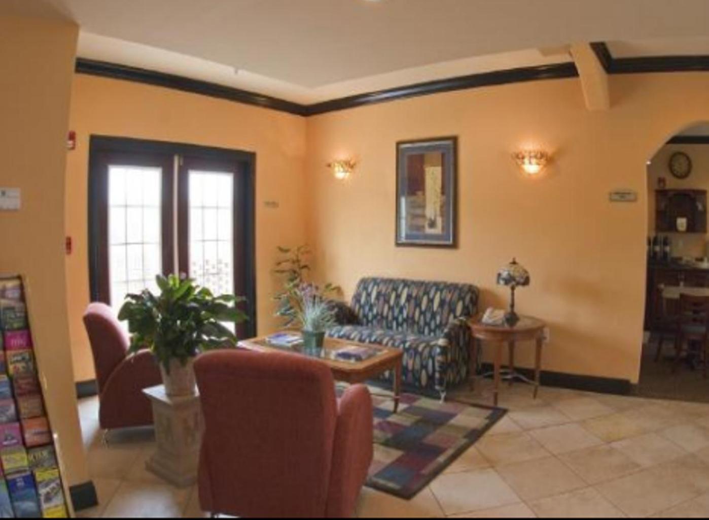 The Garden Inn Hotel 7/13