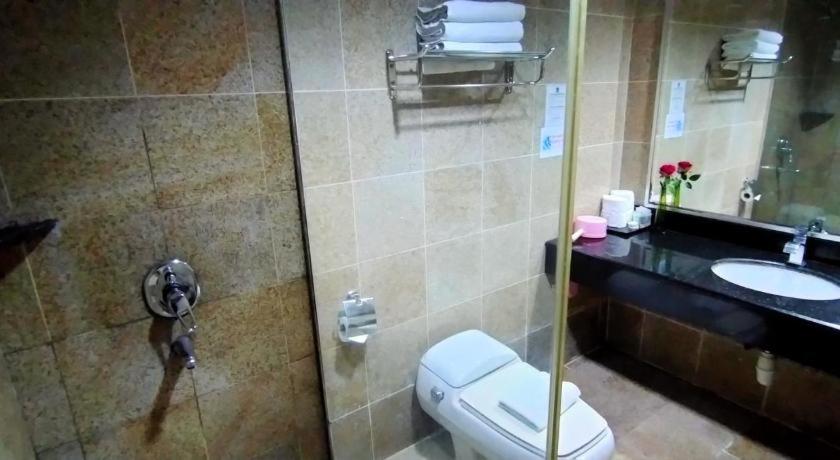 Td Plaza Hotel 43/50