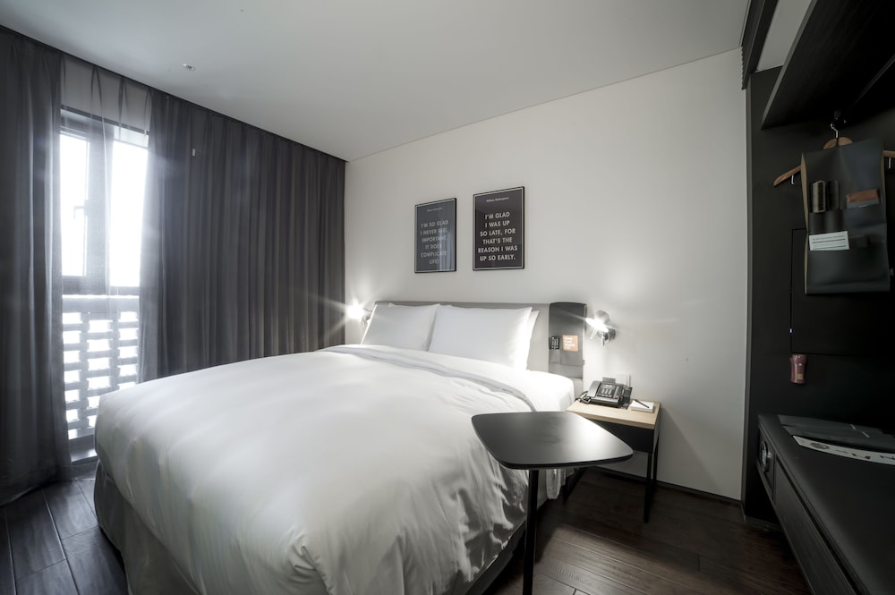 Glad Hotel Yeouido 14/64