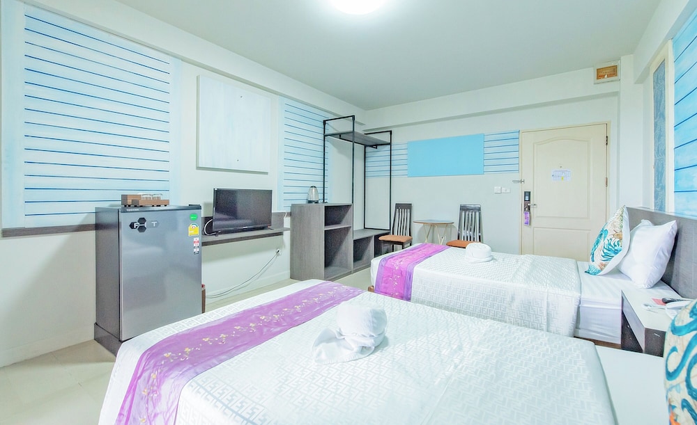 STANDARD, TWIN BEDS