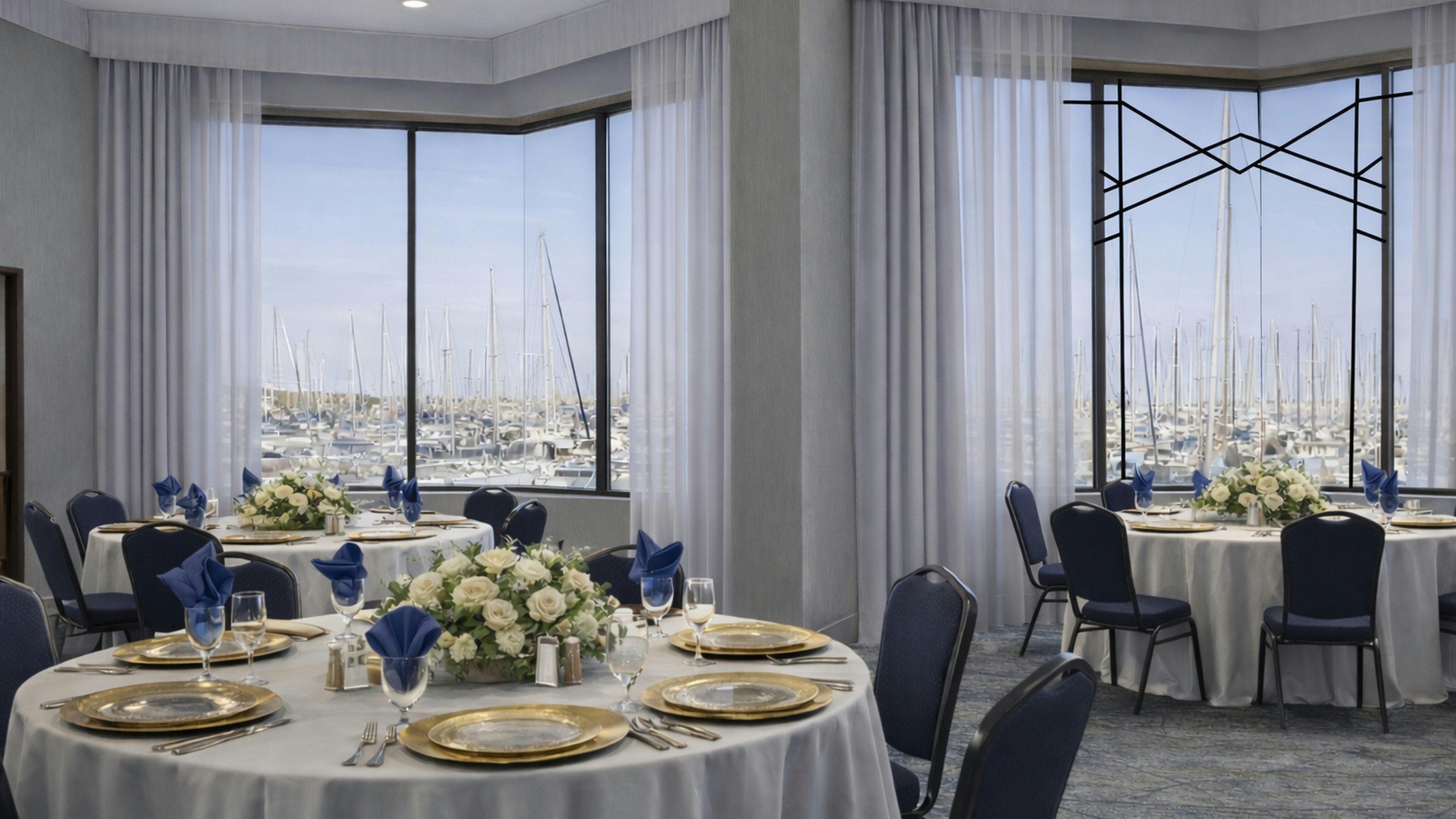 Holiday Inn Express Hotel Suites Ventura Harbor 40/69