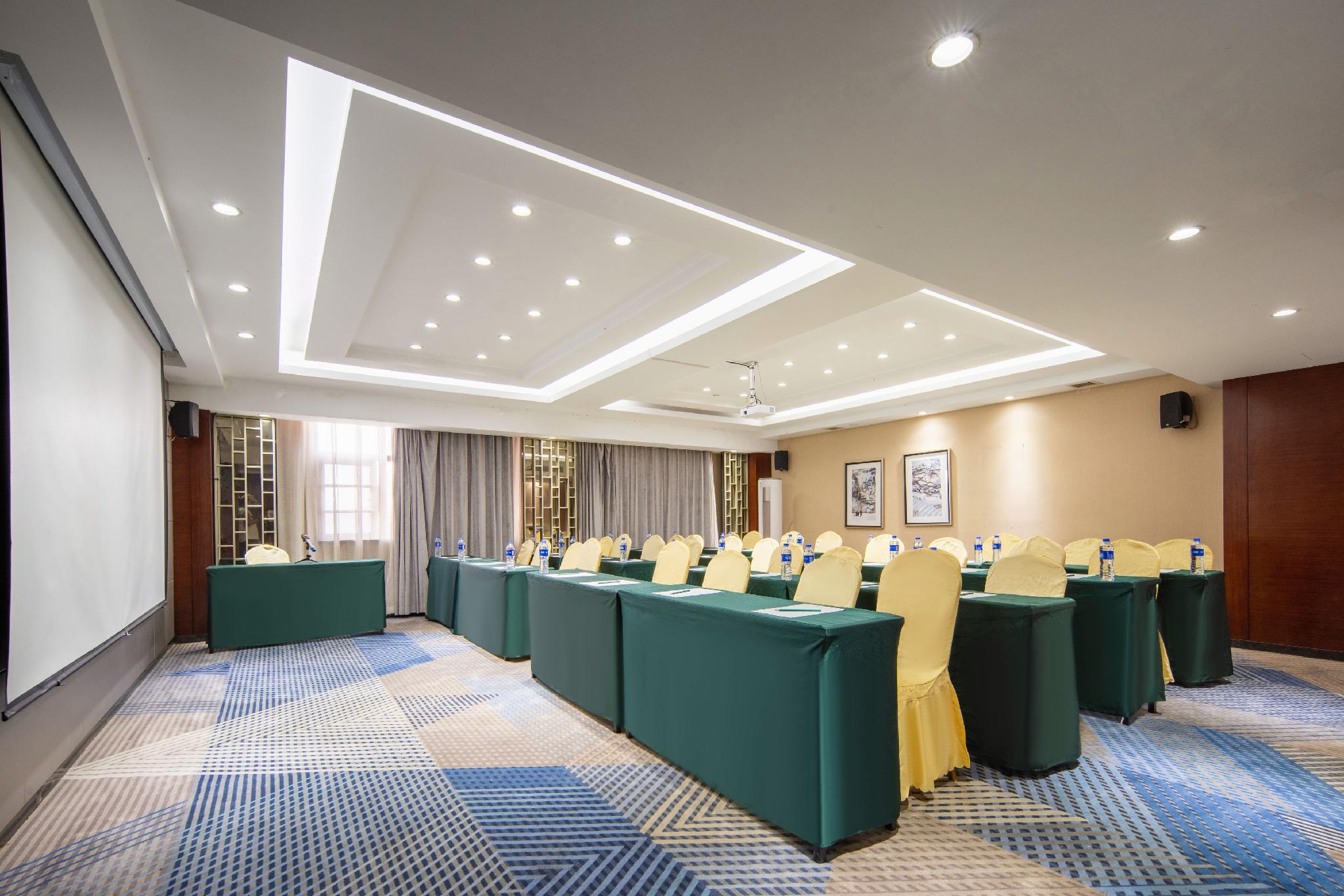 Echeng Hotel (Wuhan Optics Valley Pedestrian Street)، ووهان 12/84