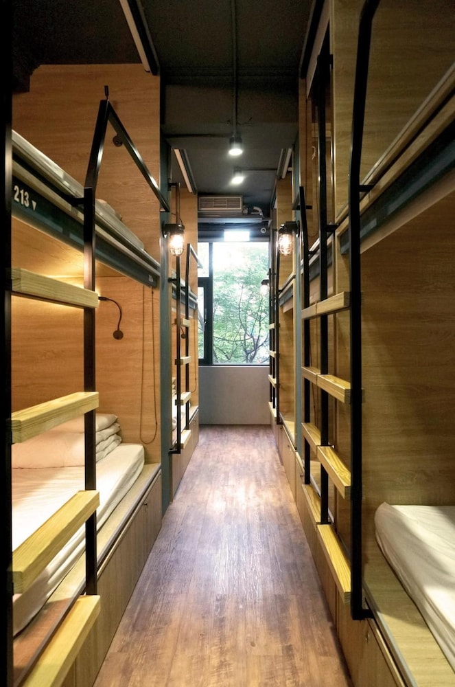 Dongmen 3 Capsule Inn - Hostel 30/50