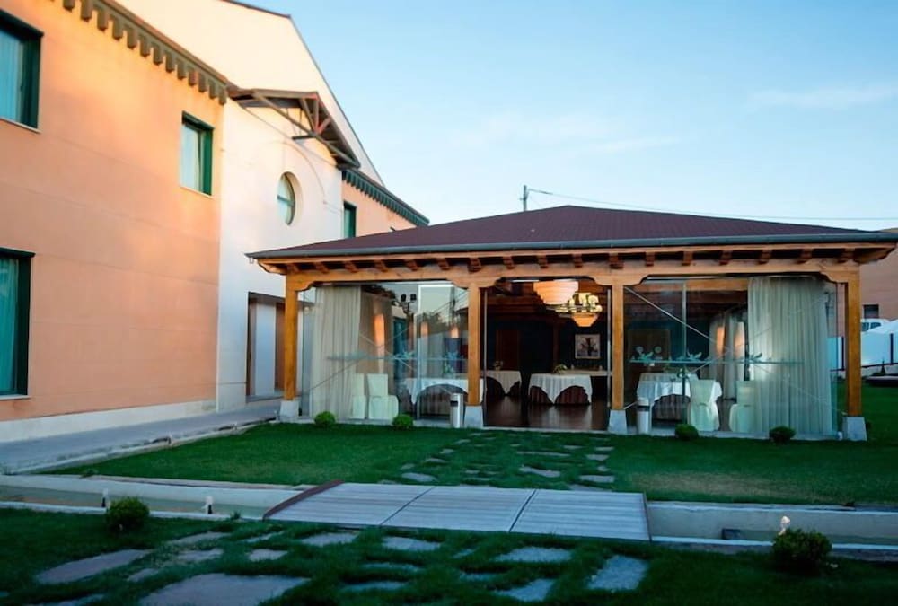 Villa De Ferias 25/26