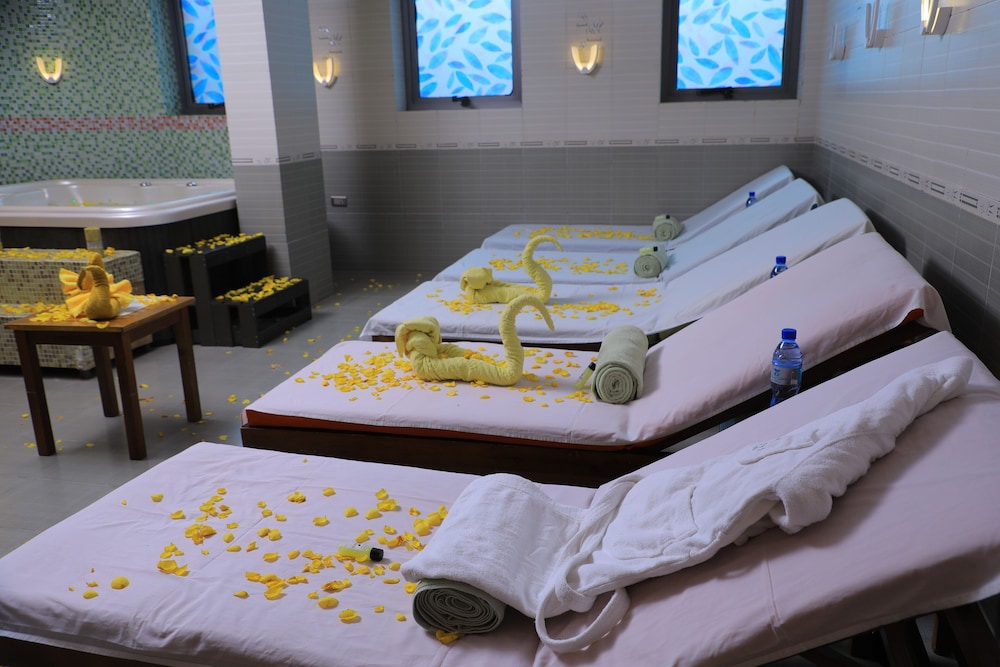 Sidra International Hotel 16/51