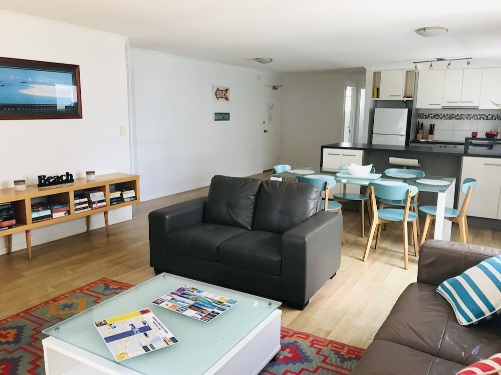 Sanctuary Beach Resort 28/50