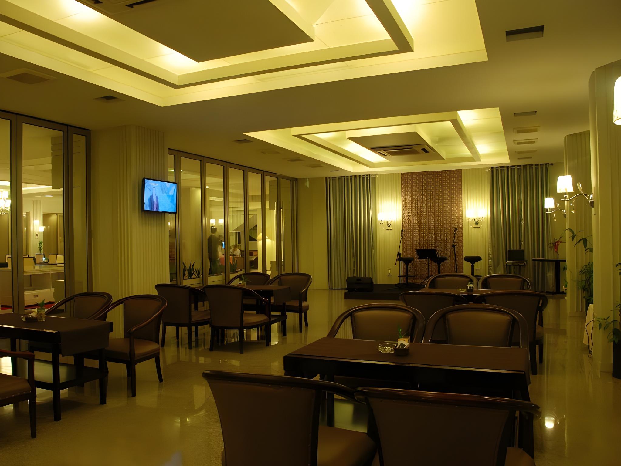 Hotel Gajahmada Pontianak 19/30