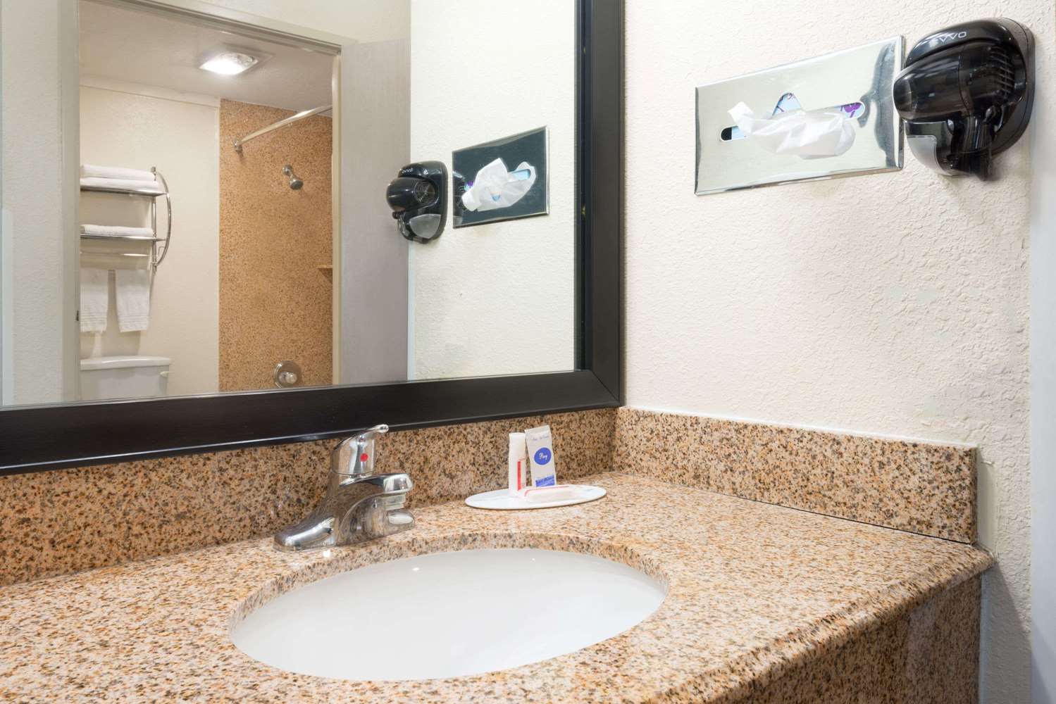 Days Inn by Wyndham Dalhart 13/17
