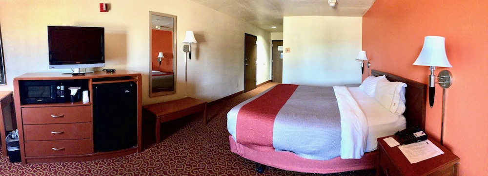 Motel6 Brenham, TX 28/67