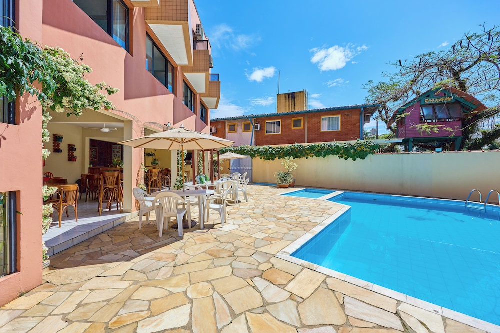 Hotel Ponta das Toninhas 26/34